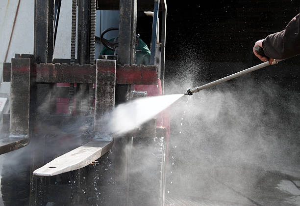 Best Parking Lot and Garage Cleaning  in Tolono, IL